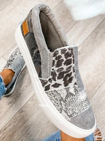 NUVINA™ |TRENDY PAIN-RELIEVING SLIP-ONS