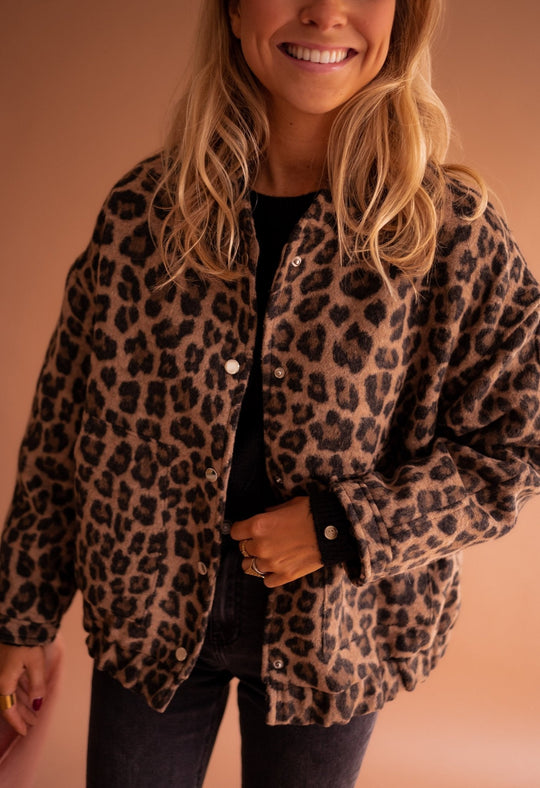 Nova | Trendy Leopard Jacket